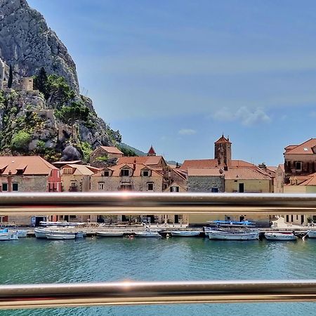 Ferienwohnung Mitra Zonata Blue Omiš Exterior foto