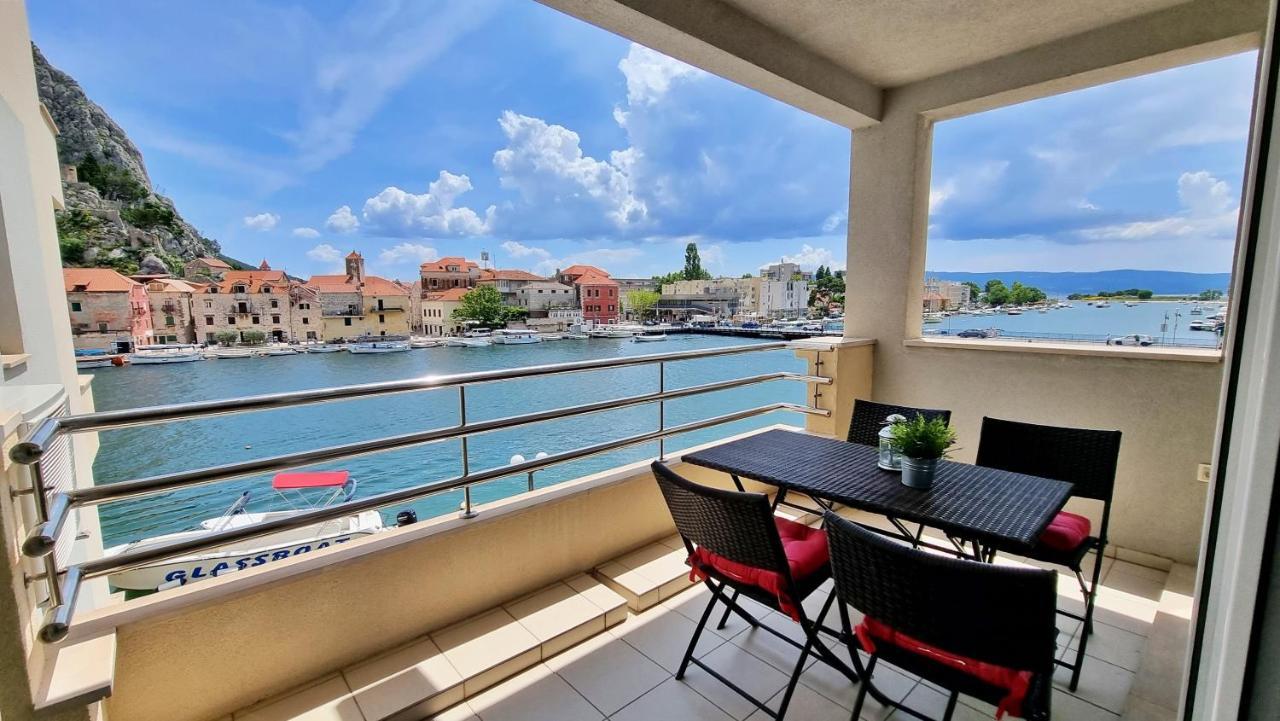 Ferienwohnung Mitra Zonata Blue Omiš Exterior foto
