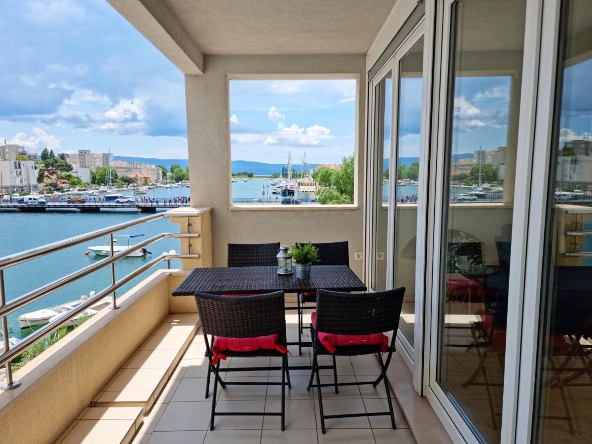 Ferienwohnung Mitra Zonata Blue Omiš Exterior foto