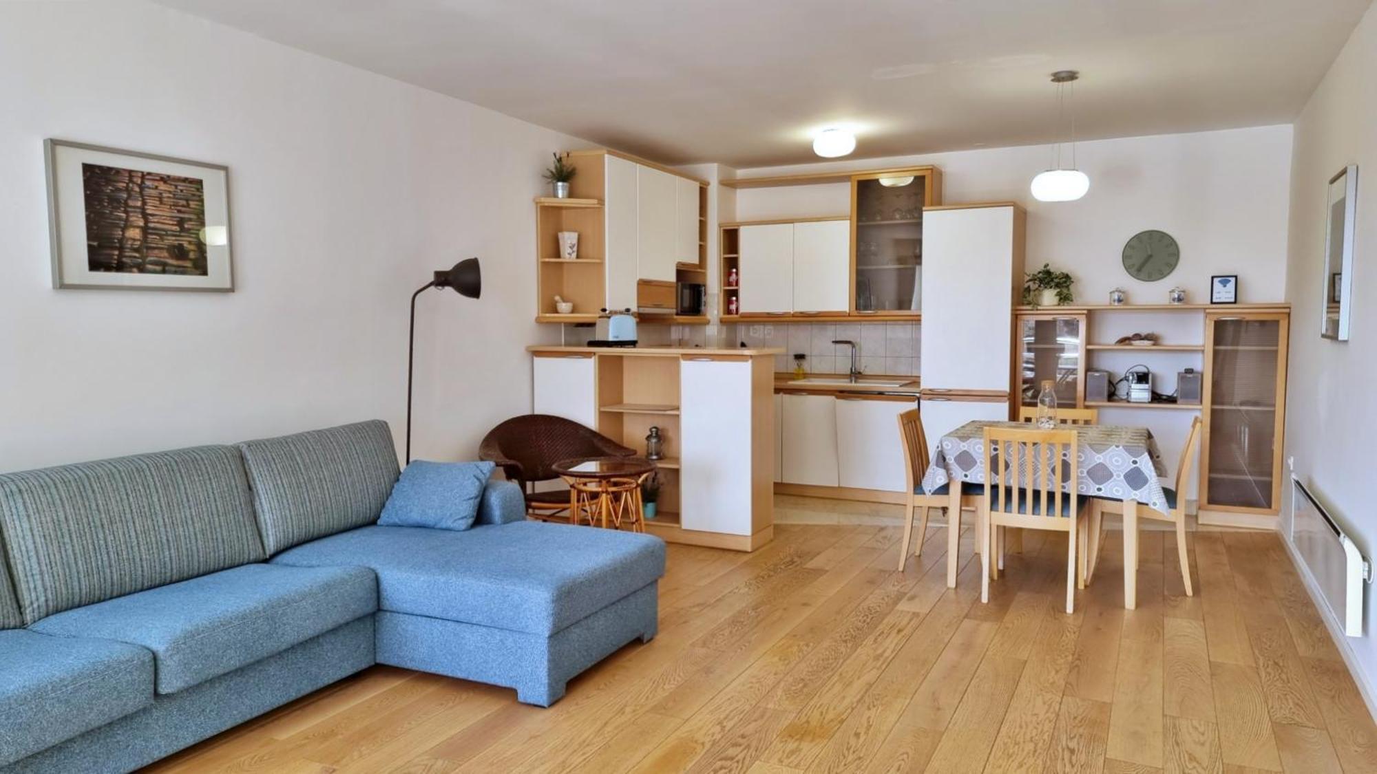 Ferienwohnung Mitra Zonata Blue Omiš Exterior foto