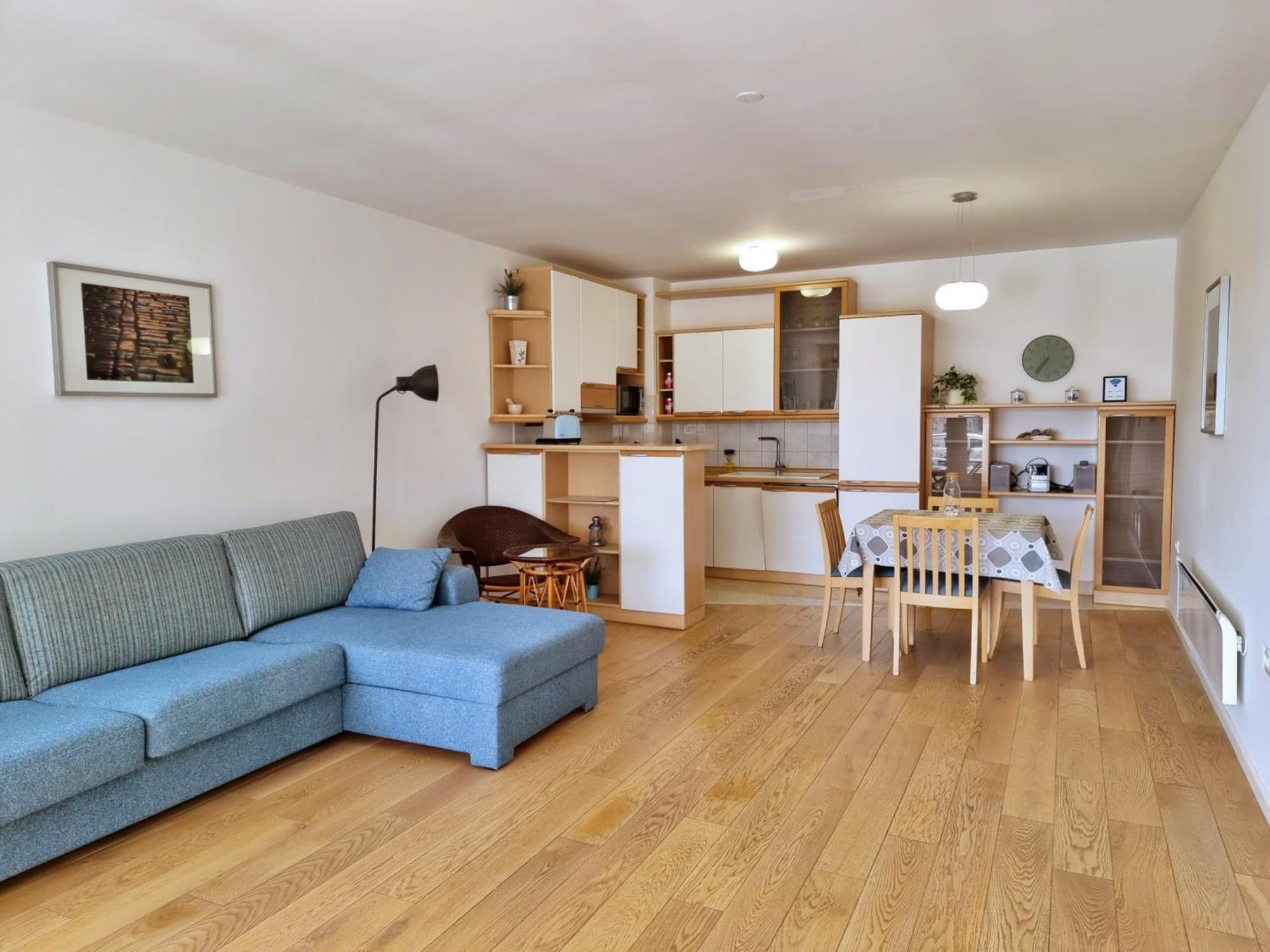 Ferienwohnung Mitra Zonata Blue Omiš Exterior foto